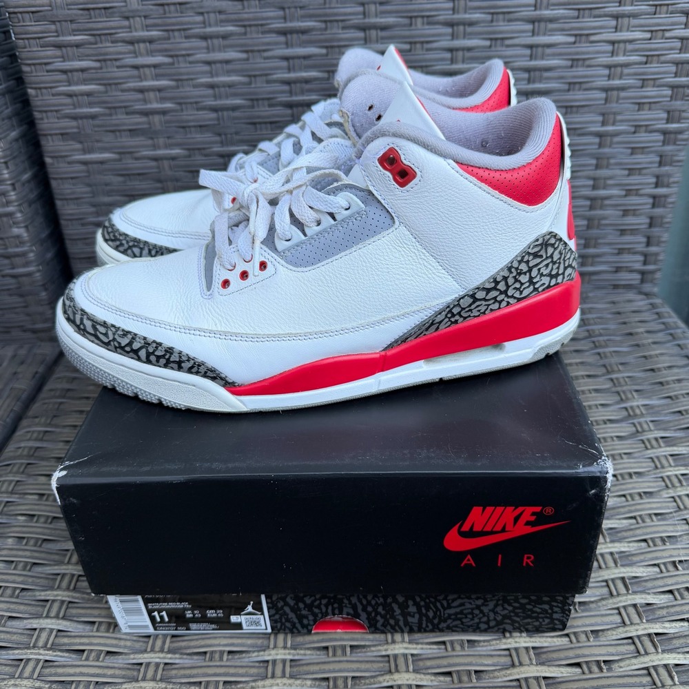 Nike Air Jordan 3 Retro Fire Red 2022 White Red Black Mens 11